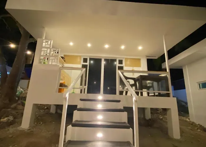 Tulang Diot View Resort&turtle Haven 4* Locbol