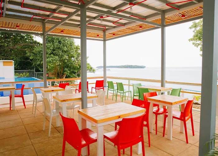 Tulang Diot View Resort&turtle Haven 4* Locbol