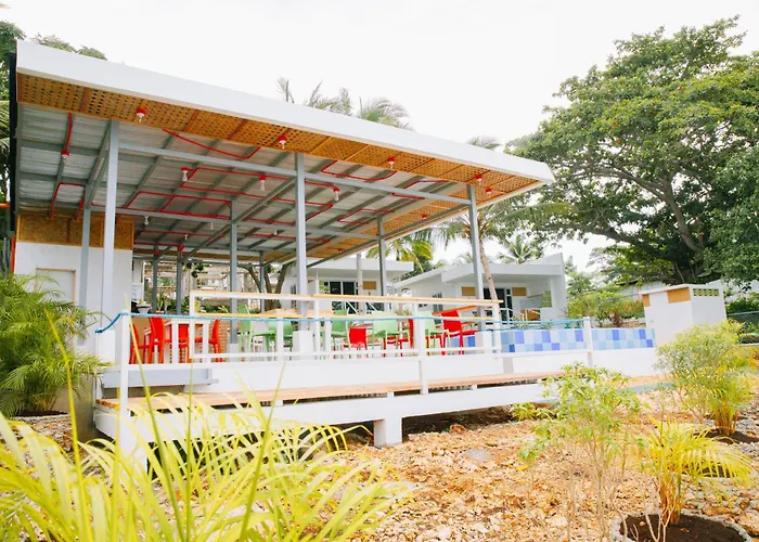 Tulang Diot View Resort&turtle Haven Locbol