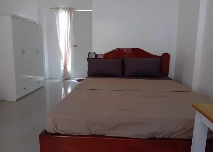 Tulang Diot View Resort&turtle Haven 4* Locbol