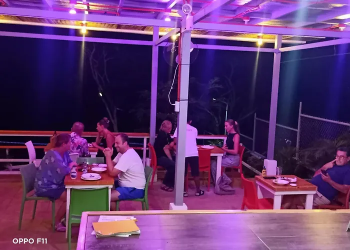 Tulang Diot View Resort&turtle Haven Gasthuis Locbol
